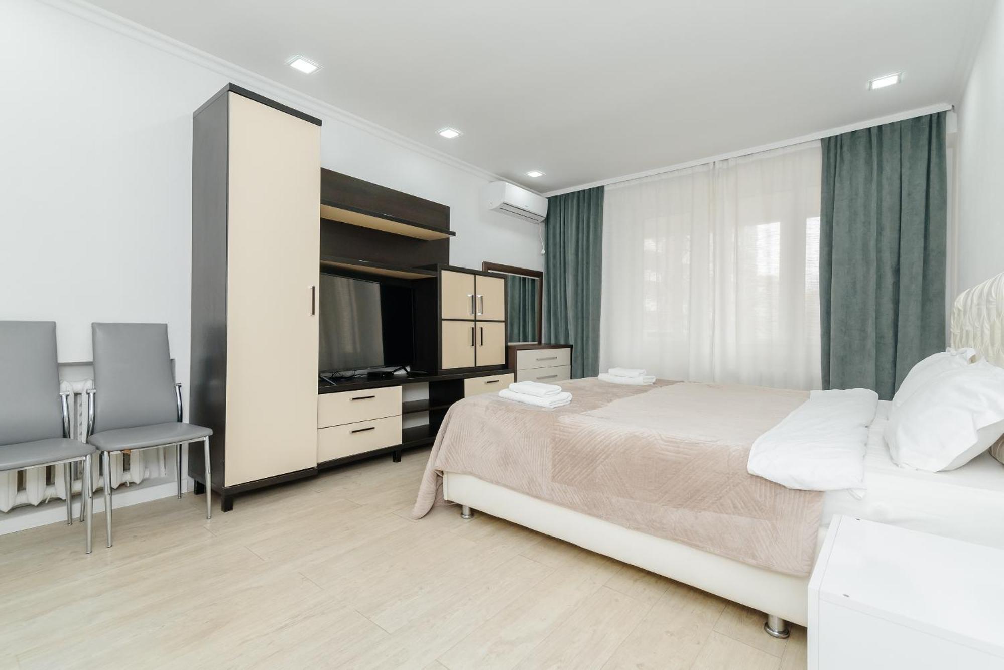 Ultra Centr Chisinau Luxrent Appartement Buitenkant foto