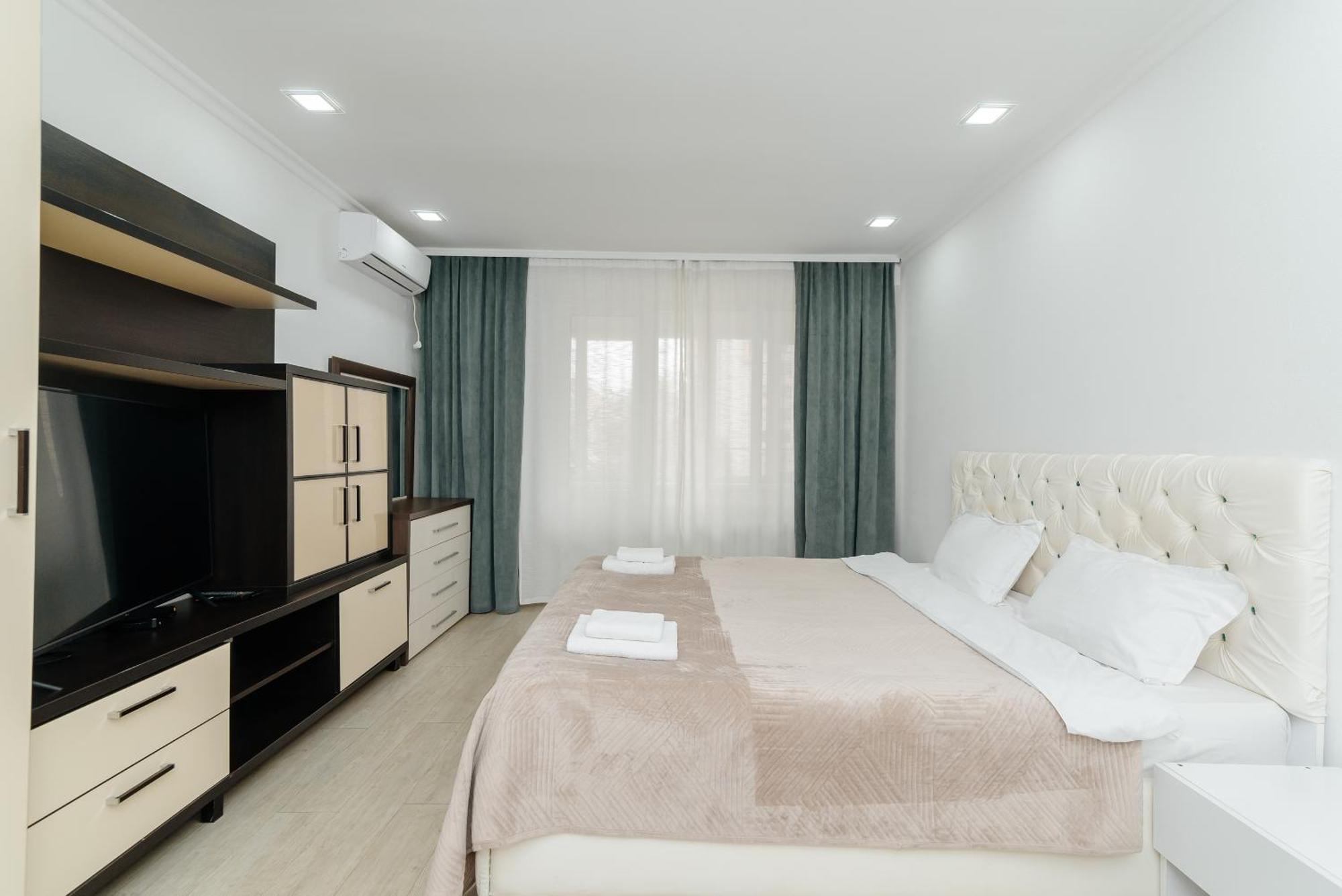 Ultra Centr Chisinau Luxrent Appartement Buitenkant foto